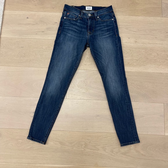 Hudson jeans size 25 in excellent shape. - Picture 5 of 7